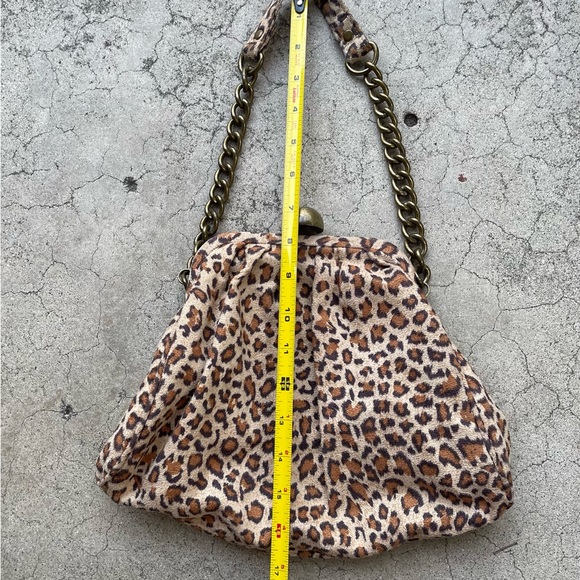 Adorable vintage leopard print bag Preowned vtg clueless animal print - Picture 5 of 8